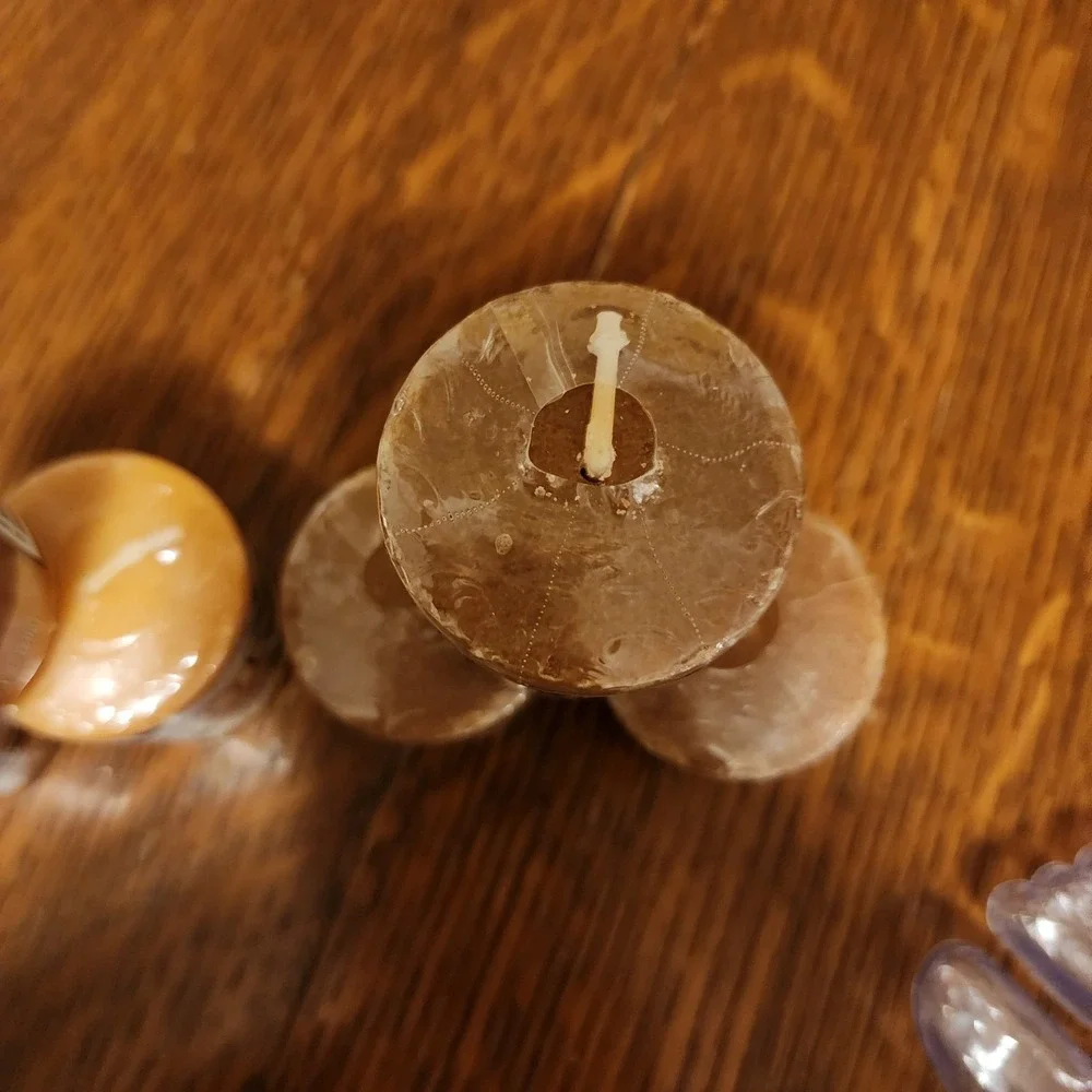 Root 20-Hour Votive‎ Candles Set of 8